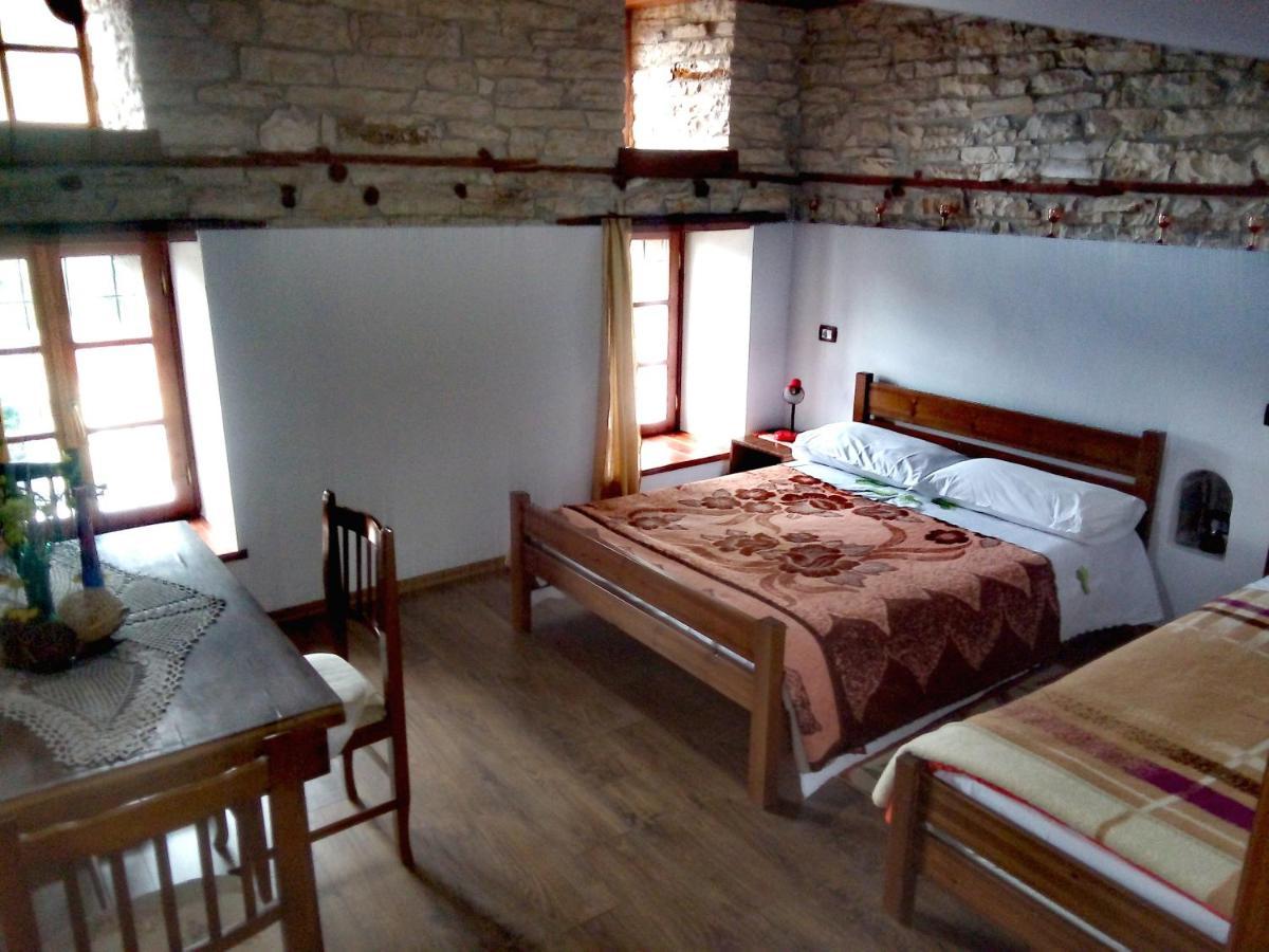 Guesthouse Celo Gjirokastër 外观 照片