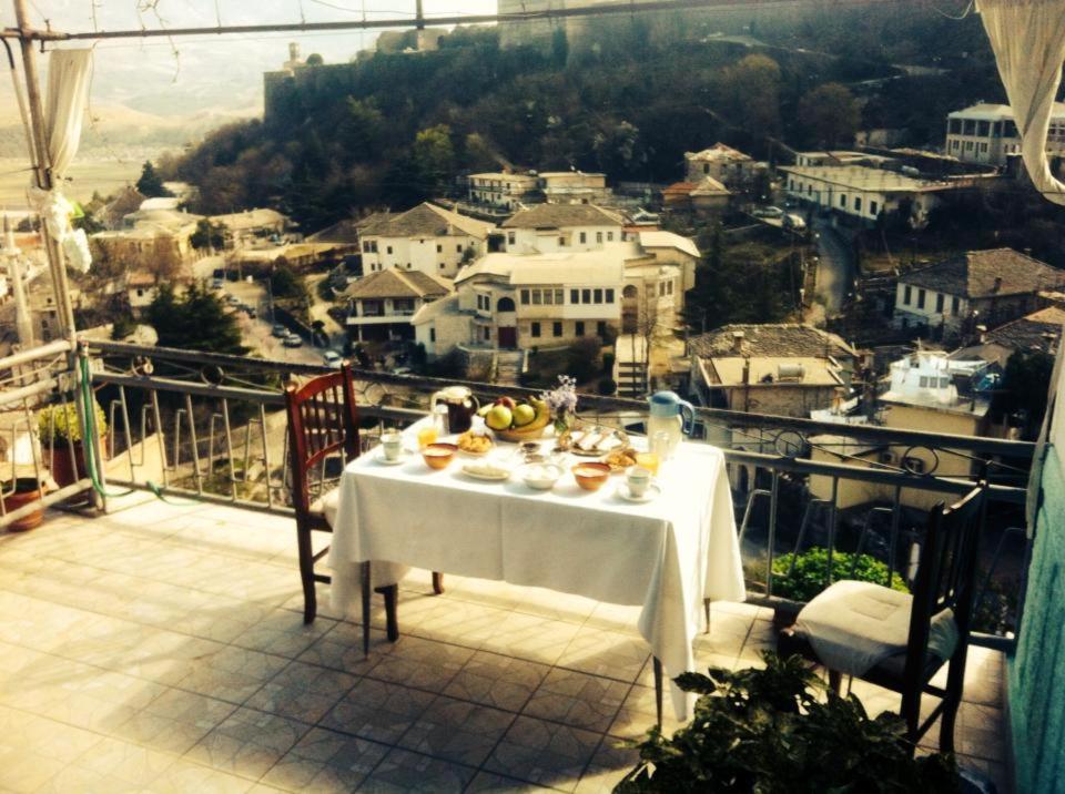Guesthouse Celo Gjirokastër 外观 照片